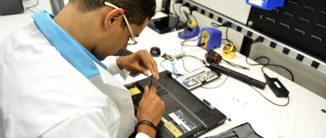 Realizamos Mantenimiento Preventivo y Correctivo a todo tipo de computadores